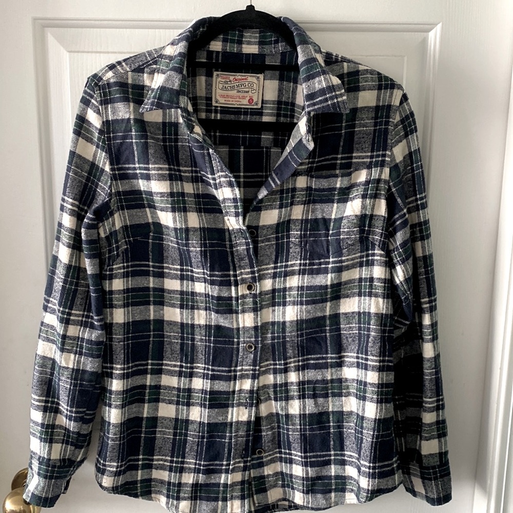 Flannel. Size small. Gently worn.
